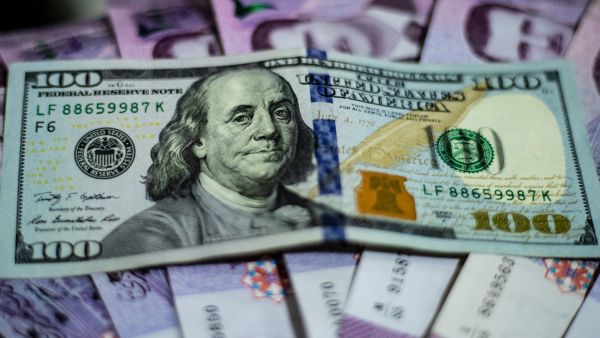 سعر الدولار اليوم في سوريا