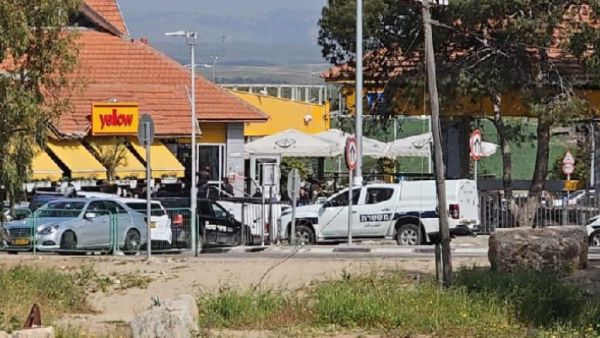 من منطقة تنفيذ عملية الطعن