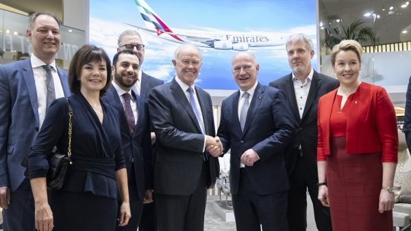 ITB Day 1 Official Opening Tour Official Opening Tour delegation including Kai Wegner, Governing Mayor of Berlin, and Franziska Giffey, Senator for Economic Affairs, Energy and Public Enterprises visited Emirates
