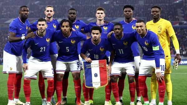 France's players pose for a team photograph ahead of the friendly football match between France and Germany, at the Groupama Stadium in Decines-Charpieu, near Lyon, on March 23, 2024. (Photo by FRANCK FIFE / AFP)
