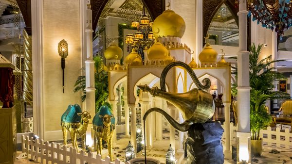 أفخم وأغلى بوفيهات الإفطار الرمضانية في دبي