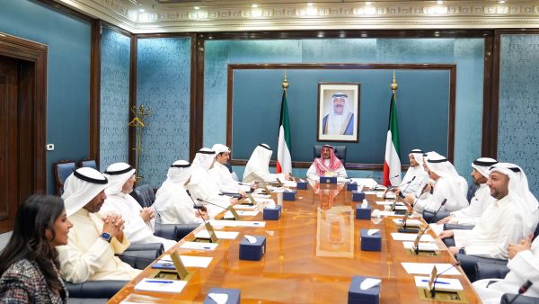 قدمت الحكومة الكويتية استقالتها كما هو منصوص للقيادةالسياسية