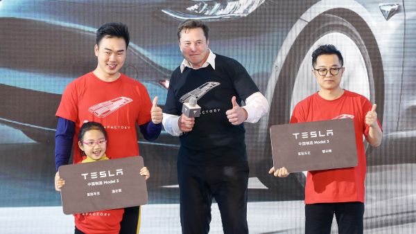 Why is Elon Musk secretly visiting China all of a sudden?