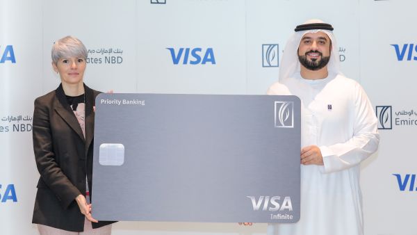 بنك الإمارات دبي الوطني يطلق "بطاقة فيزا إنفينيت الائتمانية للخدمات المصرفية المميزة"