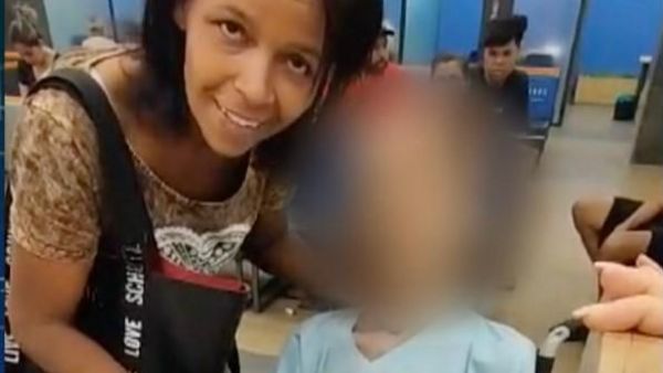 سيدة تصطحب جثة عمها إلى البنك لتحصل على قرض سيدة تصطحب جثة عمها إلى البنك لتحصل على قرض