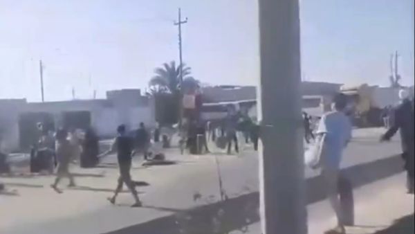 الشاحنة دهست مجموعة من الطلاب قرب إحدى المدارس في منطقة الهارثة