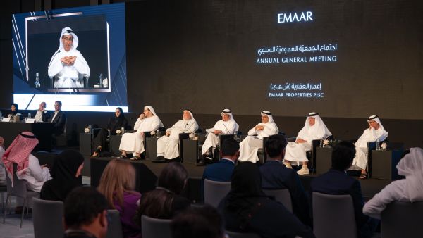 إعمار العقارية تعلن عن توزيع أرباح قدرها 4.4 مليار درهم (50 فلس للسهم) خلال الاجتماع السنوي لجمعيّتها العمومية، وتسجّل أعلى مبيعات عقارية في تاريخها بقيمة 40.3 مليار درهم لعام 2023 إعمار العقارية تعلن عن توزيع أرباح قدرها 4.4 مليار درهم (50 فلس للسهم) خلال الاجتماع السنوي لجمعيّتها العمومية، وتسجّل أعلى مبيعات عقارية في تاريخها بقيمة 40.3 مليار درهم لعام 2023