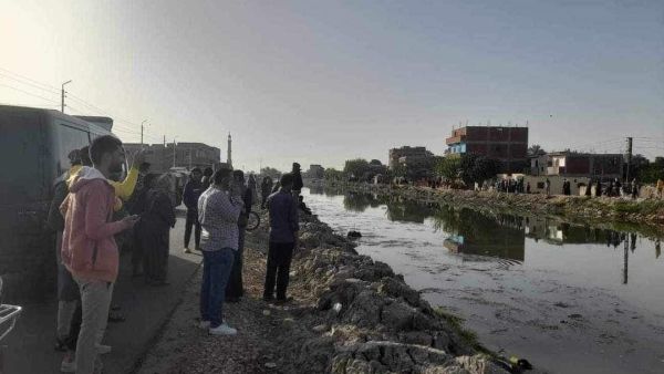طلبت محافظة السويس من المواطنين تدبير احتياجاتهم من المياه بعد الحادث