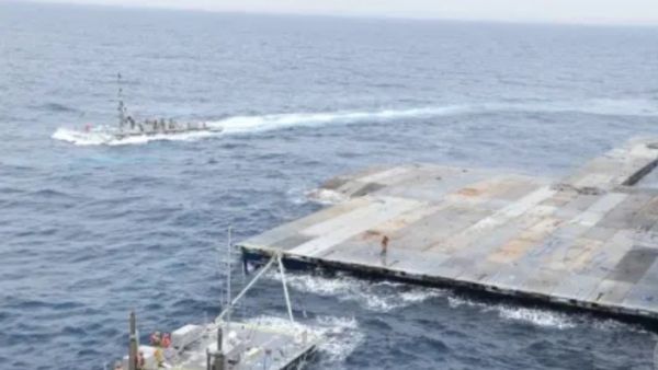 تبلغ تكلفة إنشاء "الرصيف البحري"، ما يقارب 320 مليون دولار