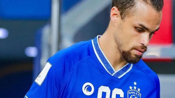 ديلغادو يستفز جمهور الراقي ديلغادو يستفز جمهور الراقي