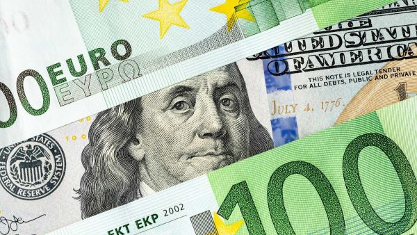 سعر الدولار اليوم مقابل الجنيه المصري