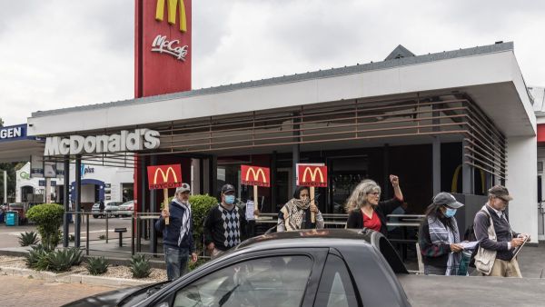  McDonald's launches $5 meals across America