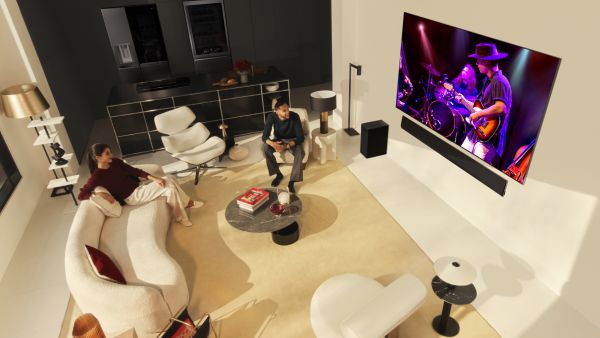 LG OLED evo 2024 lineup is at the forefront of innovation, with numerous AI features enhancing immersion and personalization driven by LG’s customer-centric ‘Sync to You, Open to All’ approach LG OLED evo 2024 lineup is at the forefront of innovation, with numerous AI features enhancing immersion and personalization driven by LG’s customer-centric ‘Sync to You, Open to All’ approach