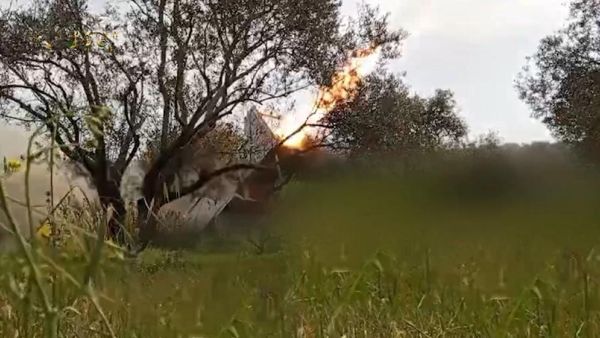 جانب من الرشقة الصاروخية التي وجهتها كتائب القسام في لبنان نحو أهداف إسرائيلية شمال فلسطين المحتلة