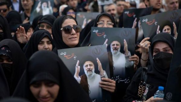 جنازة إبراهيم رئيسي في تبيرز