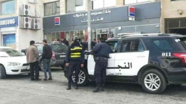 ألقت الأجهزة الأمنية القبض على اللص بعد ساعات فقط من ارتكابه الجريمة