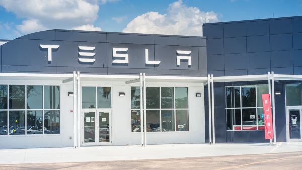 Tesla layoffs continue for the 4th week in a row, plans to fire 10% of workforce