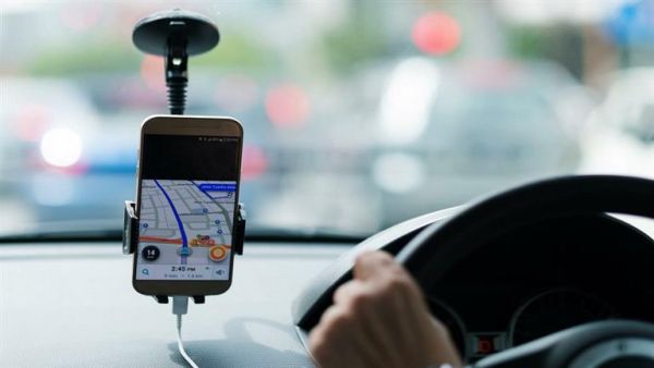  الفتاة، التي تبلغ من العمر 14 عاما، تعرضت للتحرش من قبل السائق