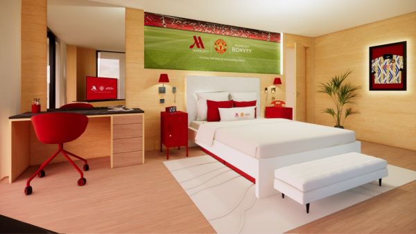 MARRIOTT HOTELS AND MANCHESTER UNITED UNVEIL ONCE-IN-A-LIFETIME THEMED EXPERIENCES FOR FOOTBALL FANS IN THE UAE MARRIOTT HOTELS AND MANCHESTER UNITED UNVEIL ONCE-IN-A-LIFETIME THEMED EXPERIENCES FOR FOOTBALL FANS IN THE UAE