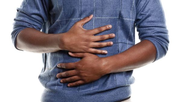 تفسير رؤية الميت جائع في المنام للعزباء وللمتزوجة وللحامل