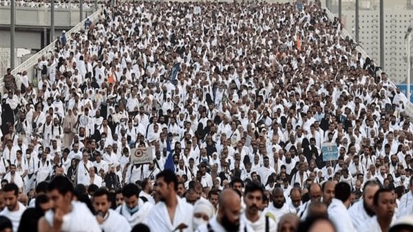 حكم تلبية الدعوة للعائد من الحج