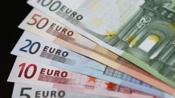 سعر اليورو مقابل الليرة السورية