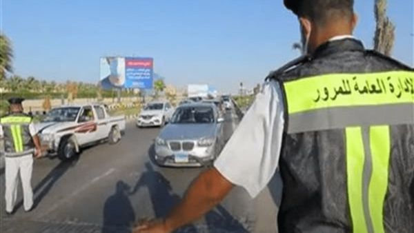 هل يحق لرجل الأمن إيقاف فتاة وشاب ليست بينهما علاقة قرابة؟ هل يحق لرجل الأمن إيقاف فتاة وشاب ليست بينهما علاقة قرابة؟