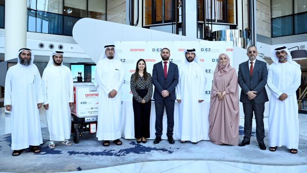 DIEZ and Aramex Launch Autonomous Delivery Robot, Redefining Urban Living