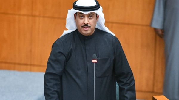  الوزير السابق مبارك العرو