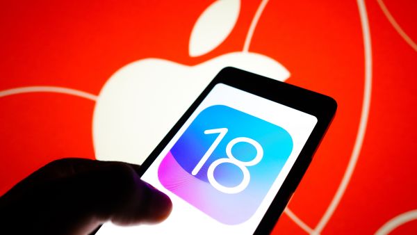 Following OpenAI, Apple in talks with Meta over AI partnership
