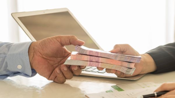 Jobs That Pay Well with No Experience