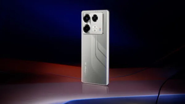Infinix Launches All-New NOTE 40 Series Racing Edition In Partnership with BMW Group Designworks in Saudi Arabia