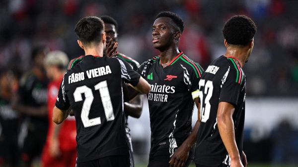 آرسنال يتحدى مانشستر يونايتد (Photo by Orlando Ramirez / GETTY IMAGES NORTH AMERICA / Getty Images via AFP)