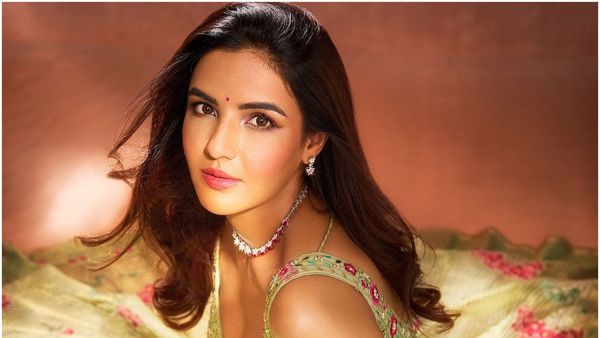 ياسمين بهاسين - Jasmin Bhasin