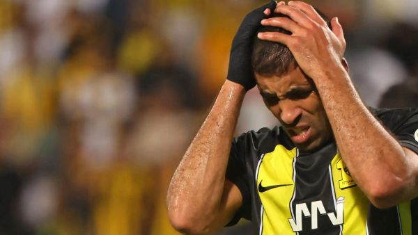  الرد الأول من حمد الله على رحيله عن العميد