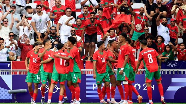المغرب تتأهل على رأس المجموعة الثانية (Photo by Valery HACHE / AFP)