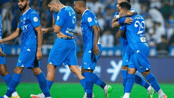  خيسوس يحسم مصير الدوسري في الفريق الأزرق