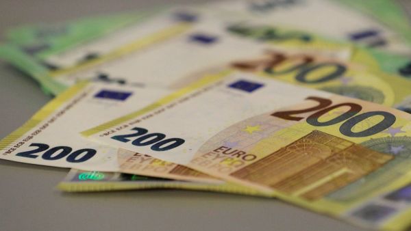سعر اليورو مقابل الليرة السورية
