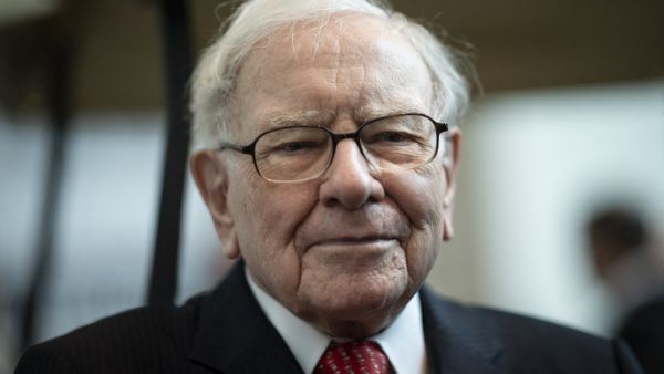 Warren Buffett sells $1.48B in Bank of America stocks