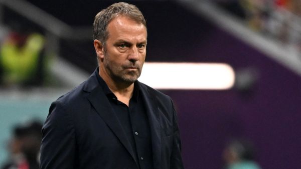 نوح درويش يجذب اهتمام مدرب برشلونة هانز فليك