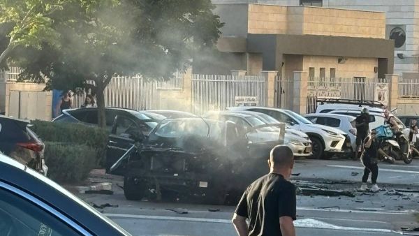 Car explosion in Tel Aviv
