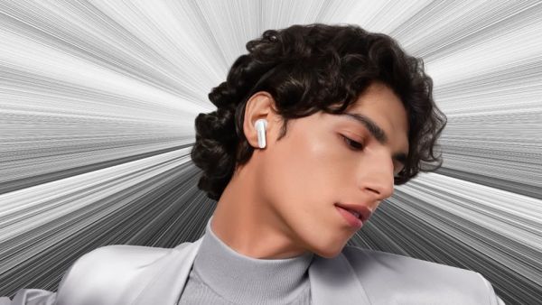 تقدم سماعات HUAWEI FreeBuds 6i تقنية رائدة في الغاء الضجيج بتكلفة ميسورة تقدم سماعات HUAWEI FreeBuds 6i تقنية رائدة في الغاء الضجيج بتكلفة ميسورة