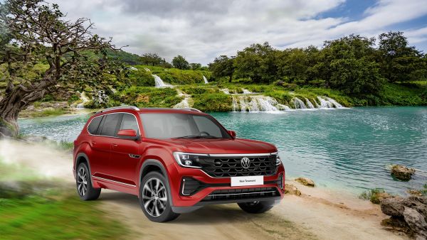 Volkswagen Oman displays 2024 Teramont at Salalah Grand Mall and launches exciting Khareef Competition Volkswagen Oman displays 2024 Teramont at Salalah Grand Mall and launches exciting Khareef Competition