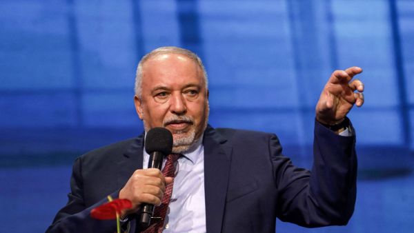  أفيغدور ليبرمان عضو الكنيست الإسرائيلي