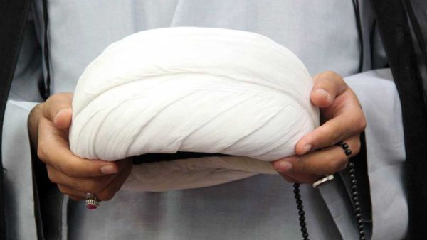  الفيديو أثار جدلا واسعا حول الممارسات الدينية التقليدية والعلاقة بين الدين والمال