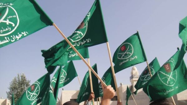الهدايا كانت تُعطى لأي طالبة جديدة يتم استهدافها بهدف ضمها إلى الجماعة
