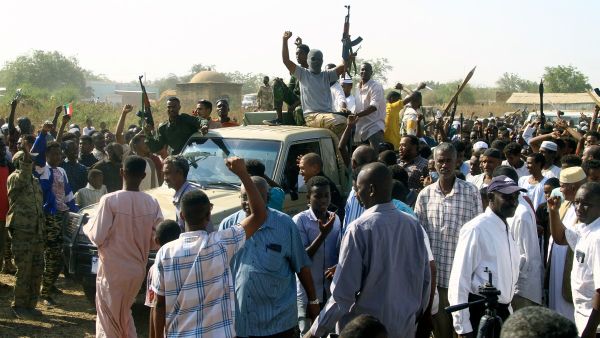 السودان يعاني منذ نحو 15 شهرا، من معارك دموية بين الجيش وقوات الدعم السريع 