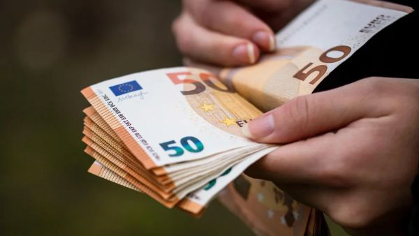 سعر اليورو مقابل الليرة السورية