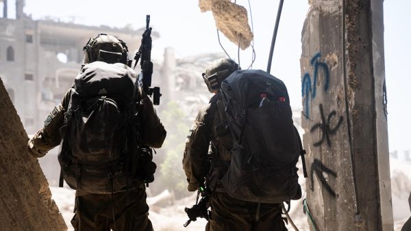 This handout picture released by the Israeli army on July 17, 2024, shows Israeli soldiers during military operations in the Gaza Strip amid the ongoing conflict between Israel and Hamas. (Photo by Israeli Army / AFP)  Israeli soldiers