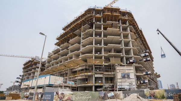 عزيزي تُنجز 33% من أعمال الإنشاء في مشروعها "واحة الشاطئ" عزيزي تُنجز 33% من أعمال الإنشاء في مشروعها "واحة الشاطئ"